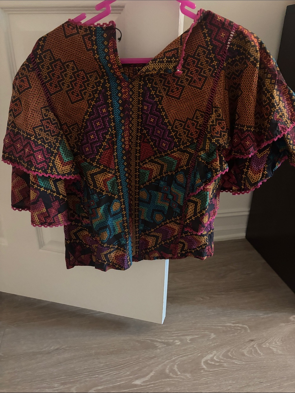 FARM Rio Multicolor Patterned Ruffle Sleeve Blouse - Picture 3 of 5